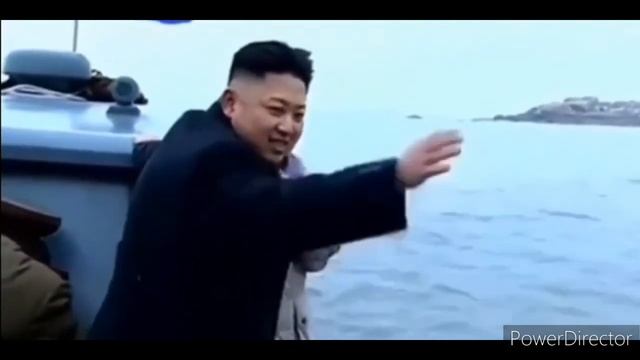 Жители Северной Кореи провожают лодку с Ким Чен Ыном смотреть онлайн