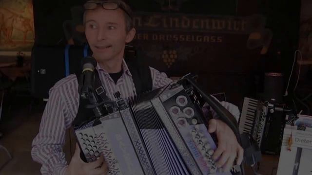 Heiner auf der Midi-Steirischen-Harmonika in der Drosselgasse "BEIM LINDENWIRT" смотреть онлайн