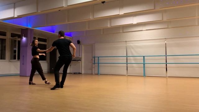 Semion Ovsiannikov & Maria Elizarova - Manse Swing Bootcamp 2019 Pro Show Demo смотреть онлайн