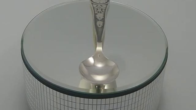 Серебряная детская ложка Часы смотреть онлайн