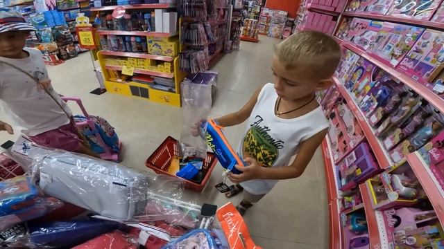 ПЕРВЫЙ РАЗ В ПЕРВЫЙ КЛАСС? смотреть онлайн