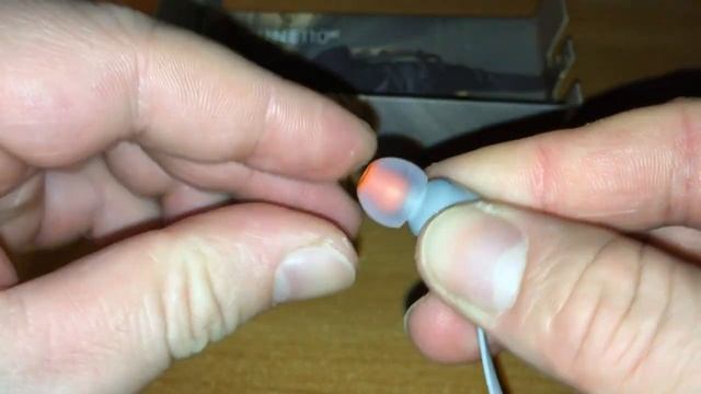 Беспроводные наушники JBL T110BT смотреть онлайн