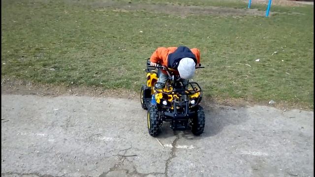 Электрический детский квадроцикл смотреть онлайн