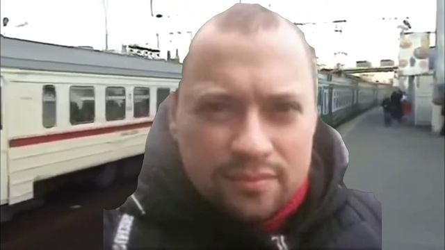 Дэб хотел сделать селфи на фоне железной дороги но что то пошло не так... смотреть онлайн