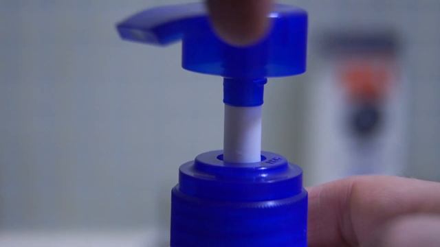 Как открыть Head and Shoulders how to open Head & Shoulders or any other shampoo bottle смотреть онлайн