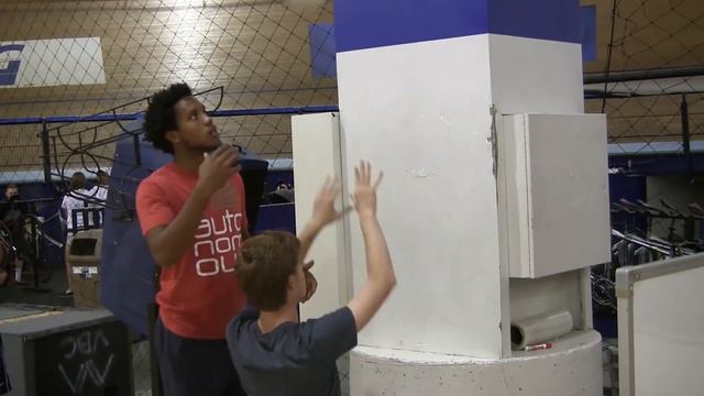 Coaching Youth Volleyball Setting Drill, Verbal Cues and More смотреть онлайн