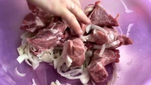 Шашлык и жареные овощи в тандыре