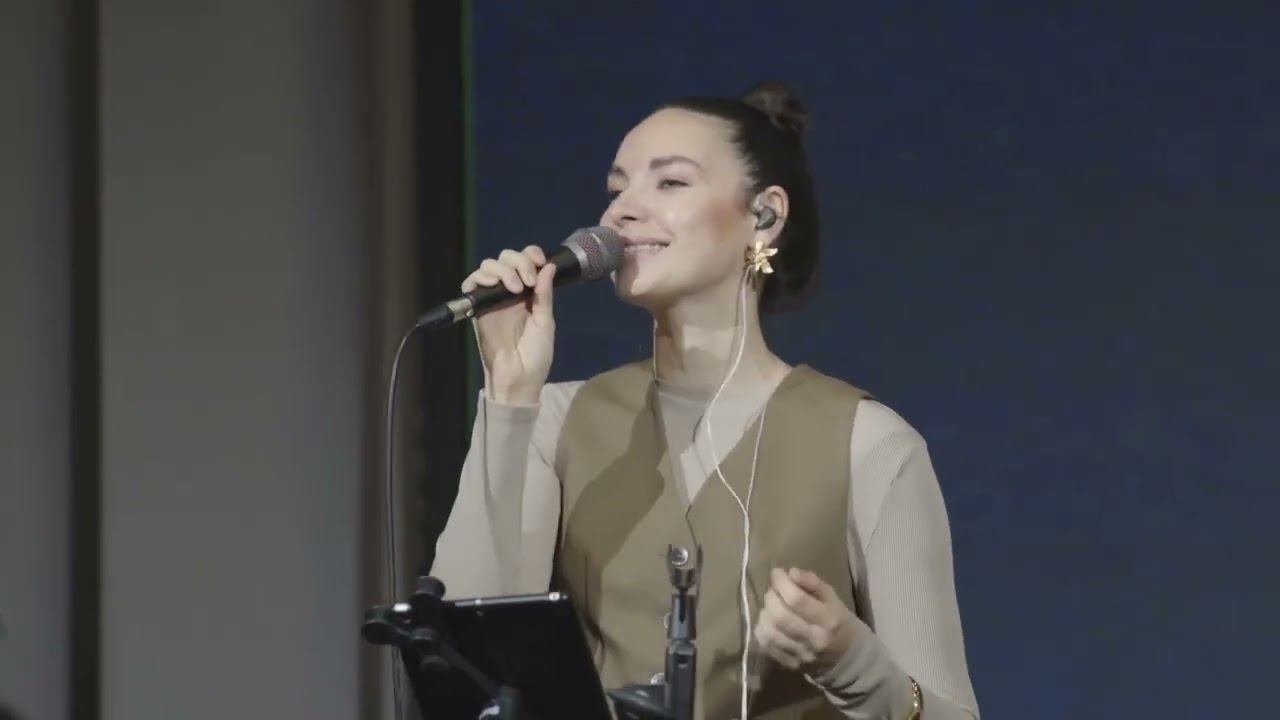 На Небесах Ходатай мой смотреть онлайн
