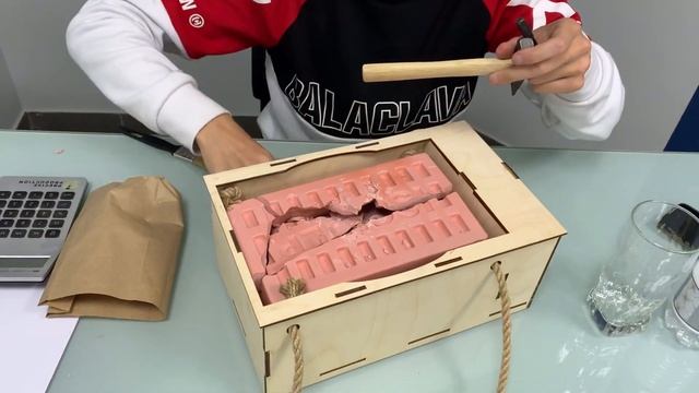 Совершенно новая упаковка, теперь дарить подарки стало еще интересней с ISCULP смотреть онлайн