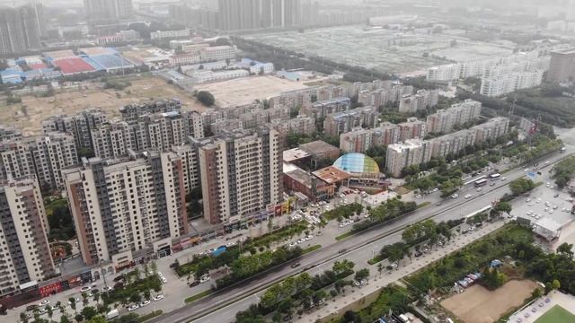 Apartment buildings, Shangqiu ?? (2018-06) {aerial} смотреть онлайн