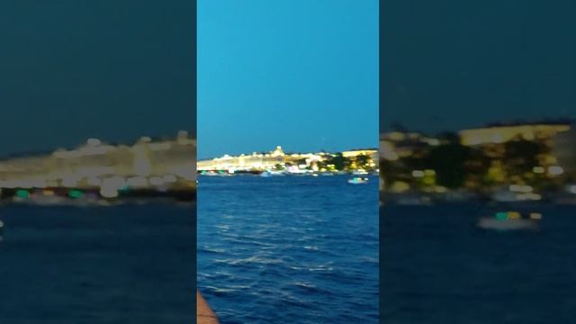 Санкт-Петербург Университетская набережная смотреть онлайн