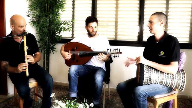 Arab Instruments Trio - Nihavend Longa смотреть онлайн