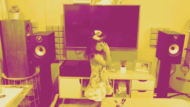 B&W 606 vs KEF Q350 смотреть онлайн
