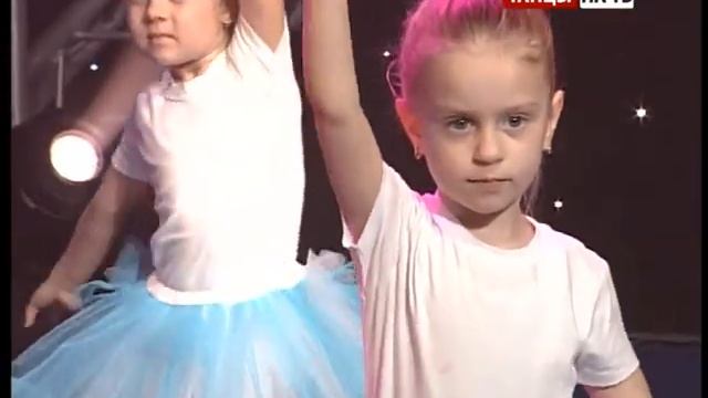 Танцы на ТВ | Студия танца "Танцы плюс" - "Тучки" смотреть онлайн