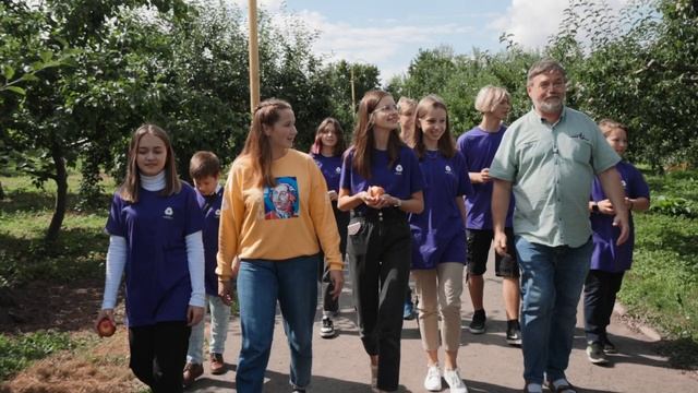 «Плоды науки». Ботанический сад смотреть онлайн