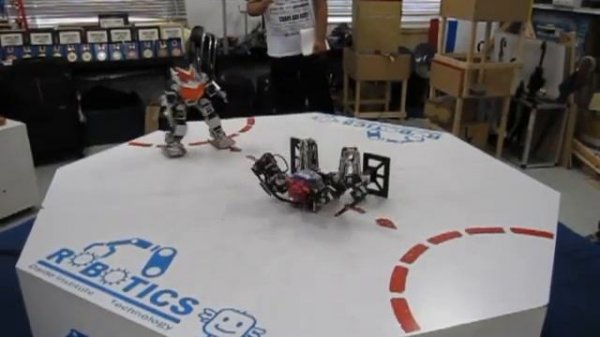 Акакадзе против Ифрита. Битва роботов в Японии