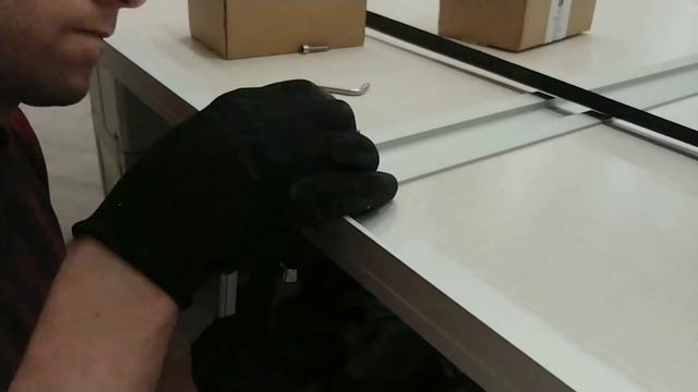 Сборка дверей купе RAUM+C-800.Обзор гардеробной комнаты в коттедже. Завершение работ. Часть3. смотреть онлайн