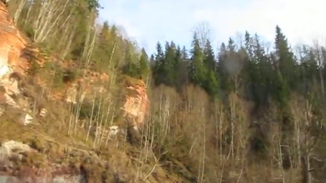 Ручей-водопад утёса Дзилнас. смотреть онлайн