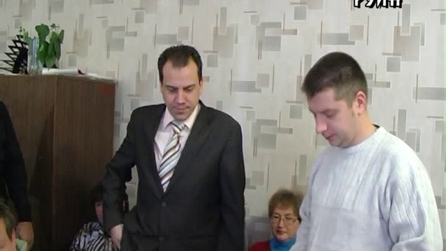 В Администрации г.Козельска вручили сертификаты на жилье мол смотреть онлайн