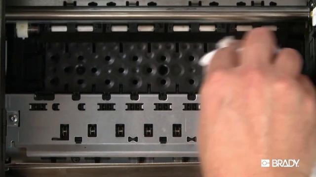 BradyJet J5000 Color Label Printer | How To Clean Your Printer смотреть онлайн