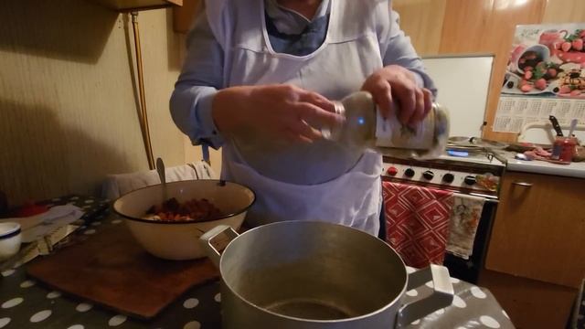 Куриная кожа как мармелад. смотреть онлайн