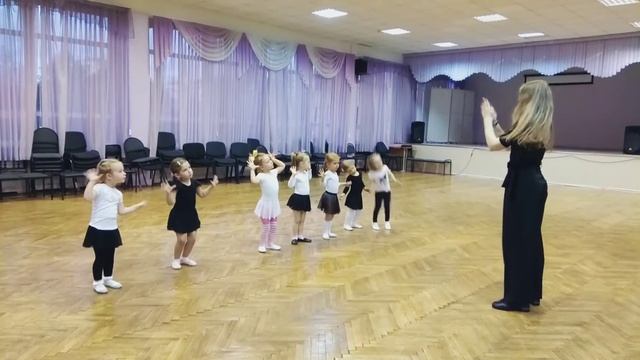 Беби-дэнс "Зверобика" смотреть онлайн