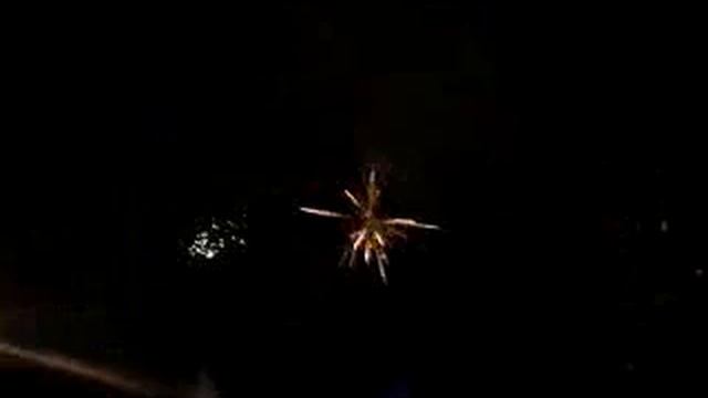 Салют на аллее пожарных. Рыбацкое 2013. смотреть онлайн
