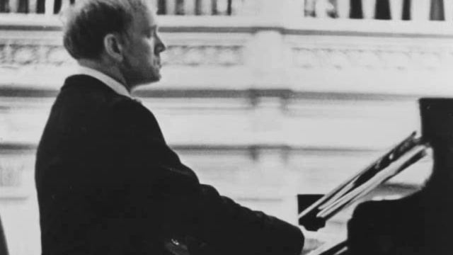 Beethoven: Bagatelle No. 3, Op. 33 (Sviatoslav Richter, piano) смотреть онлайн