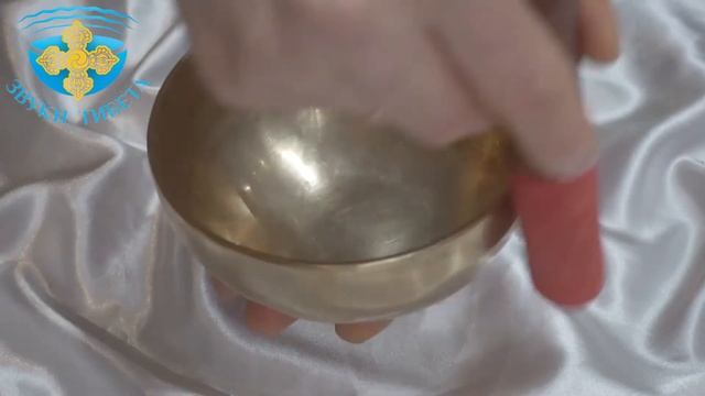 13.6см 345 ГцФа. КОВАНАЯ ПОЮЩАЯ ЧАША ДЛЯ МЕДИТАЦИИ И ЗВУКОТЕРАПИИ. КУПИТЬ ПОЮЩИЕ ЧАШИ МОСКВА. смотреть онлайн