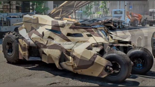 ЛУЧШИЙ БЭТМОБИЛЬ?! смотреть онлайн