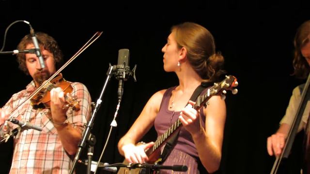 THE STRAY BIRDS - LIVE FROM THE WHITE HORSE - "Dream In Blue" смотреть онлайн