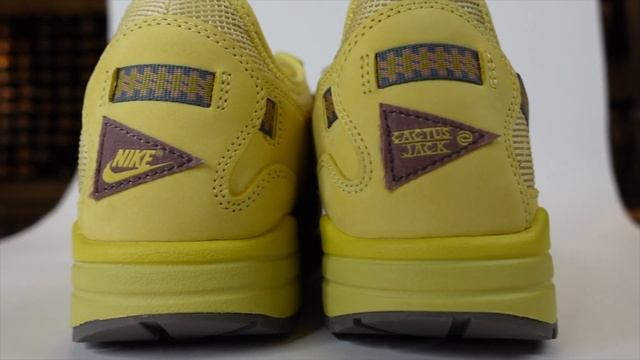 FIRST LOOK Travis Scott x Nike Air Max 1 'Saturn Gold' Sneaker Review смотреть онлайн