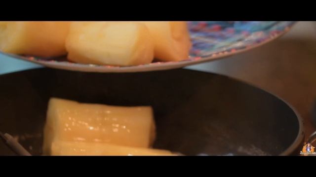 Delicious Dominican Yuca Sticks Fritters смотреть онлайн