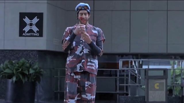 Один крик на весь ГОЛИВУД смотреть онлайн