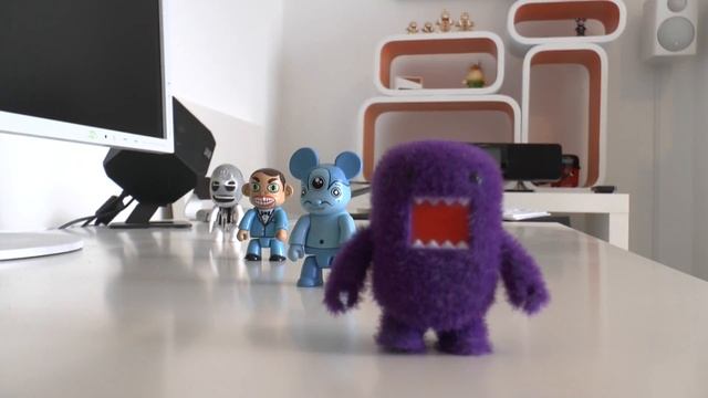 Panasonic HC-X900M Indoor Lighting & Focus Test смотреть онлайн