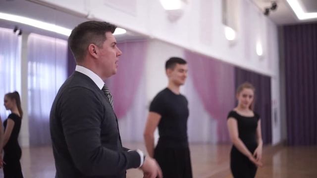 МК || Сергей Архипов и Роман Степичев смотреть онлайн