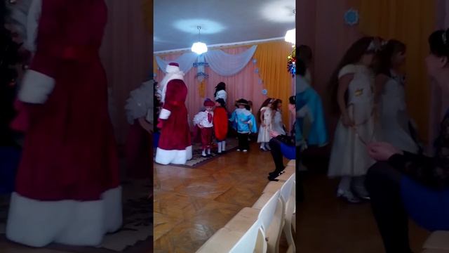 утренник.веселые ребята смотреть онлайн