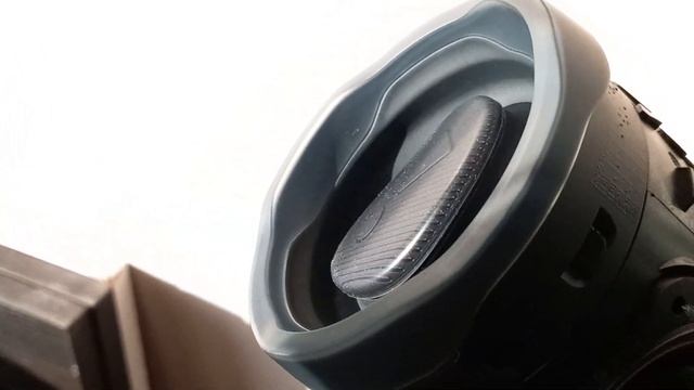 JBL CHARGE ESSENTIAL 2 GT!!!!!!!! CRAZYY WARPING!!!!! ITS SO CLEAN!! IN 60%VOL.!!!!!!!!!! смотреть онлайн