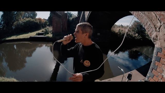 Ian Brown - First World Problems смотреть онлайн