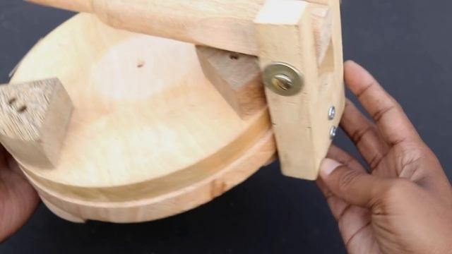 How to make ROTI MAKER at home ll chapati maker смотреть онлайн