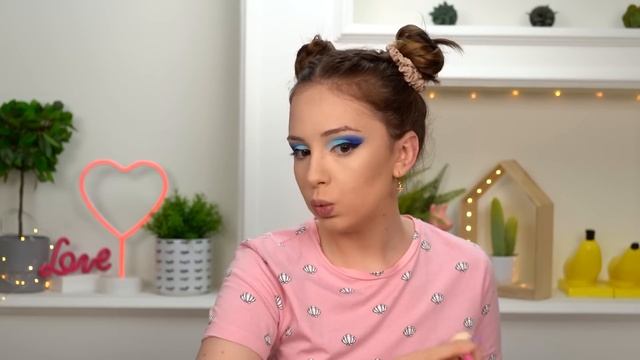I Tried Following A MERMAID'S MAKEUP ROUTINE смотреть онлайн
