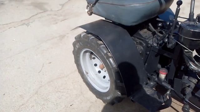 Нова версія мінітрактора з мотоблока Зубр на 12кобил смотреть онлайн