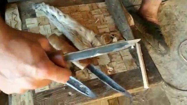 Что делать если нож болтается в ножнах, выскакивает. смотреть онлайн