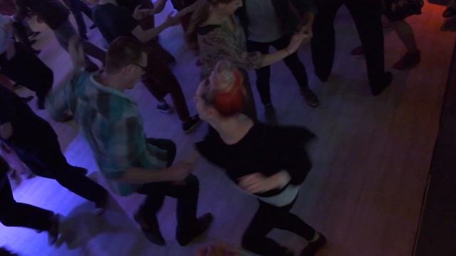 Peter Strom and Jo Hoffberg - Social Lindy Hop смотреть онлайн