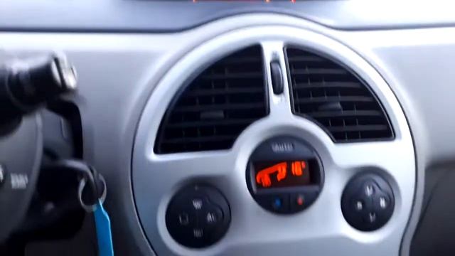 Renault Modus 1.4 98KM 2005 r смотреть онлайн