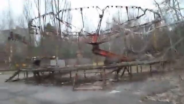 Парк аттракционов в Припяти (15.11.14) смотреть онлайн