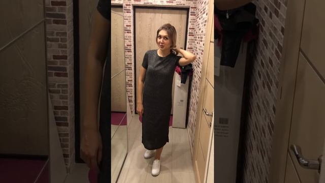 Одежда Фаберлик: платье Александра Рогова, шарф и клатч Мирабель смотреть онлайн