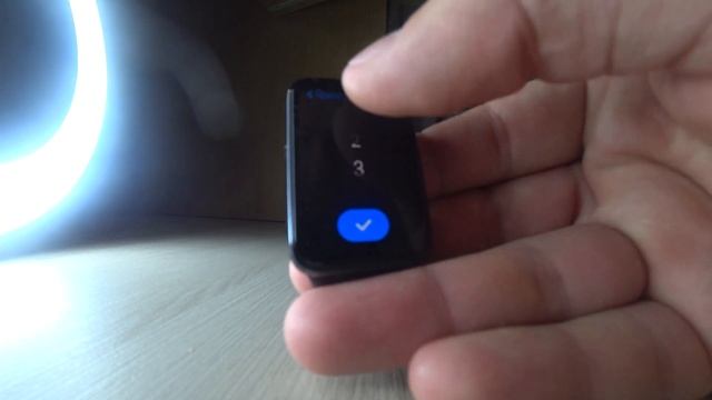 Фитнес браслет Xiaomi Smart Band 7 Pro смотреть онлайн