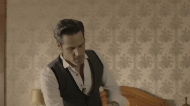 Stefan Banica feat.Marius Moga - "Ce e dragostea?"(official video) смотреть онлайн