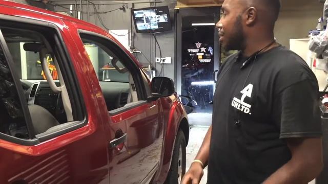 Auto Impressions - Nissan Frontier Manual Door Locks To Power Audio System To Factory Head unit смотреть онлайн